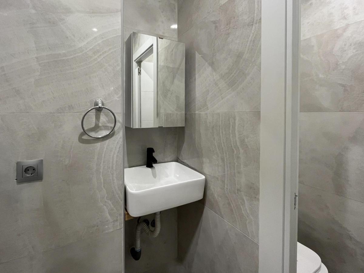 Multi Hostel Calvario Madrid Luaran gambar